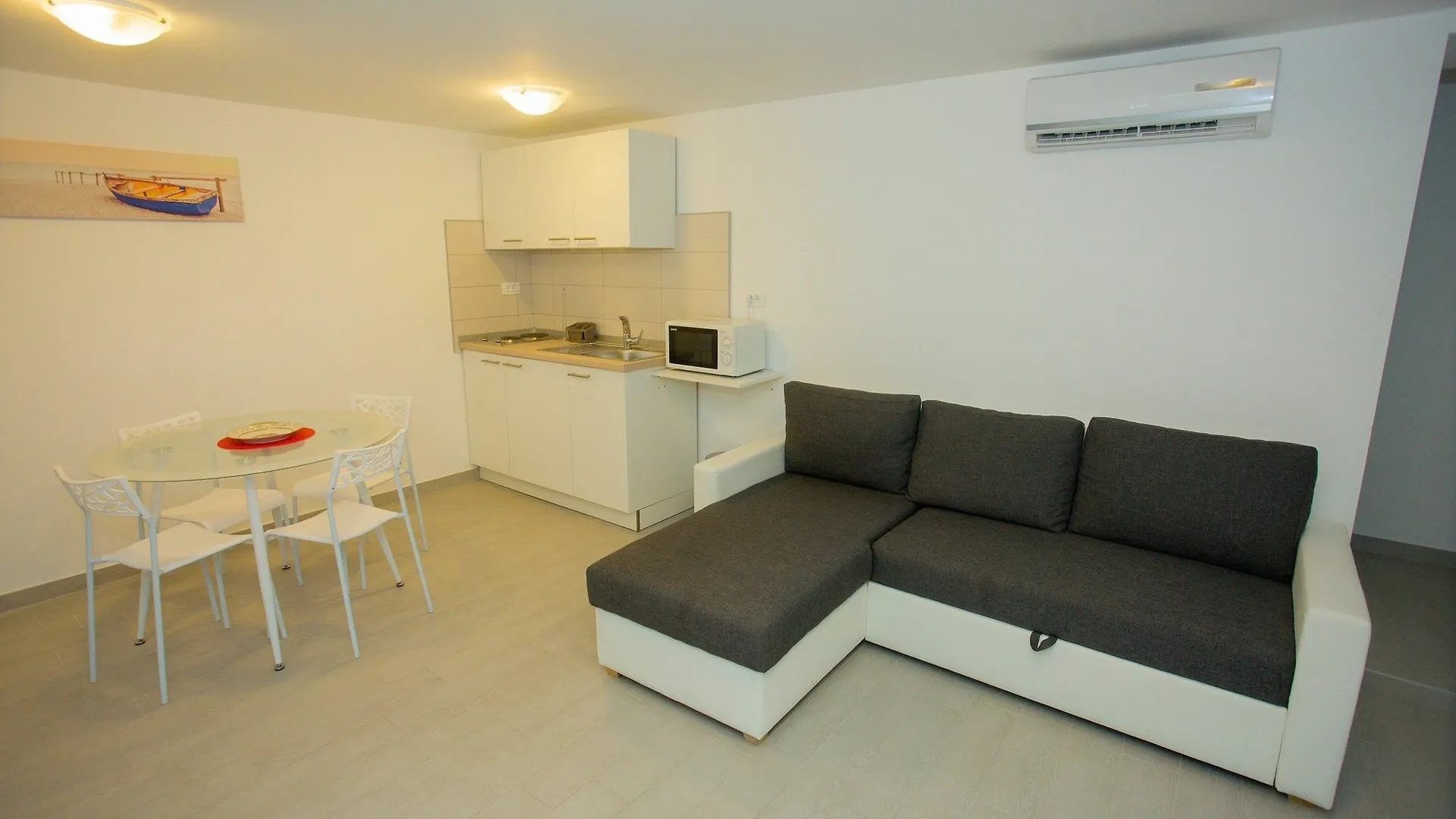 Apartments Marly Trogir