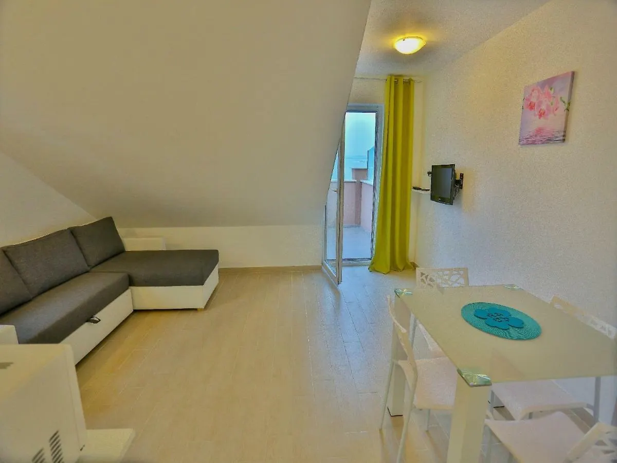 Apartments Marly Trogir
